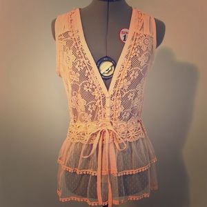 Rue21 Vintage-inspired lace vest top peach M